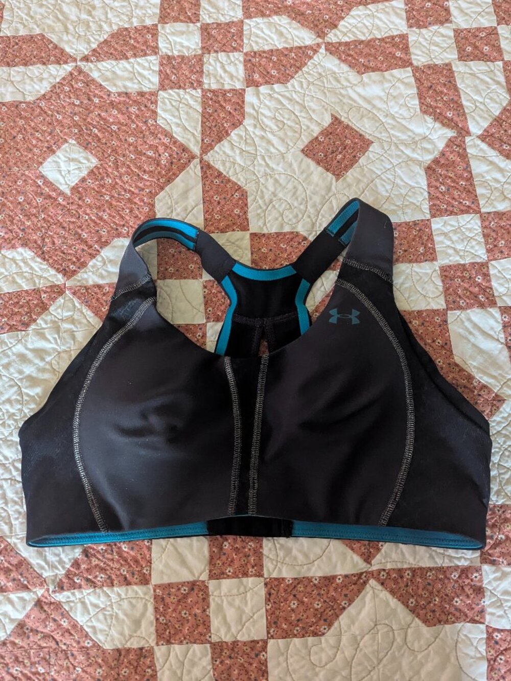 UnderArmour Black Blue Sports Bra, 34B HEAT GEAR Back Closure